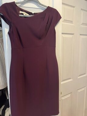 Evan Picone Plum Cap-Sleeve Midi Sheath Dress